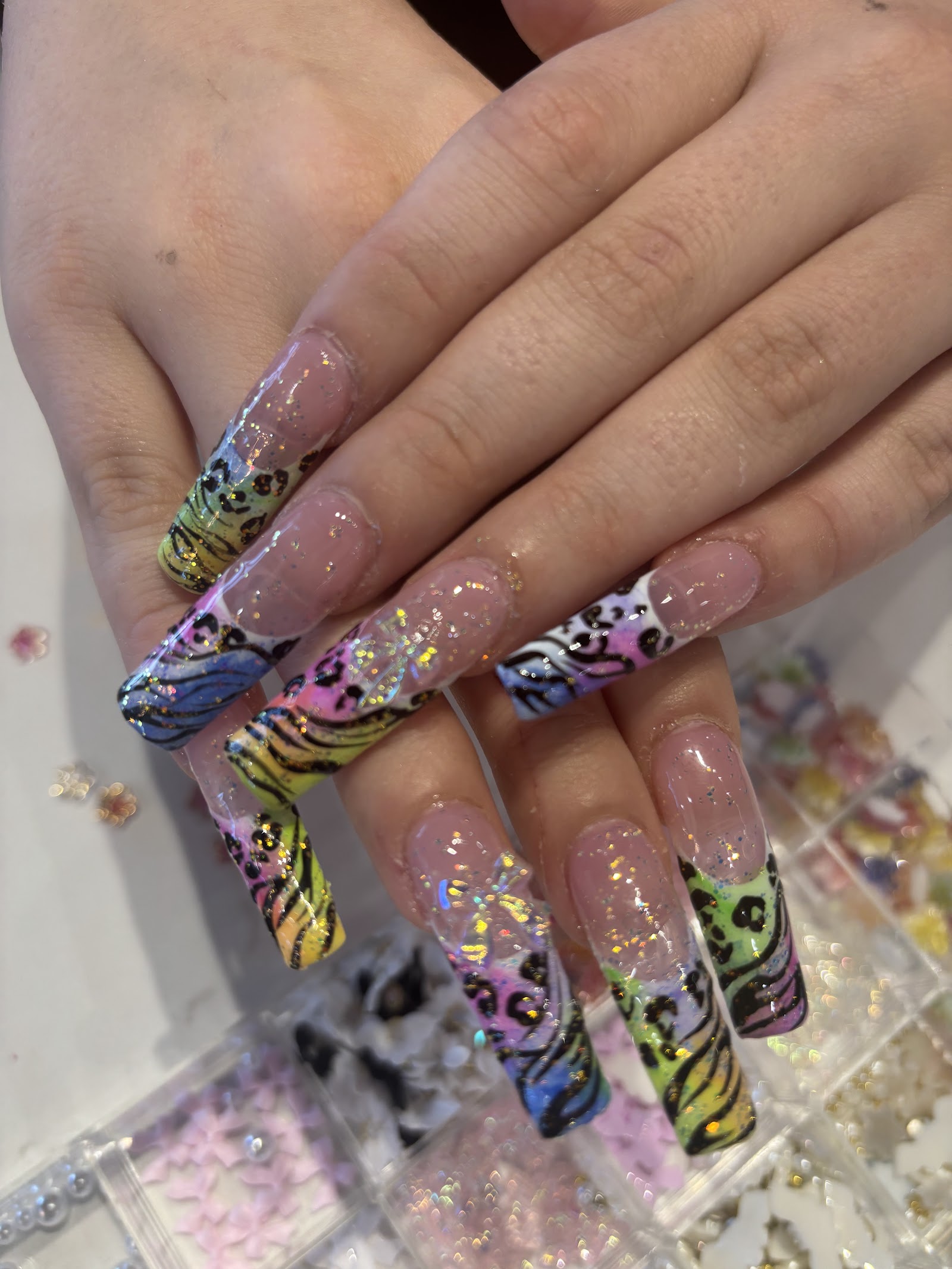 Golden Palace Nails nail photo 1